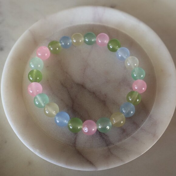 Elegant Jade Gemstone Stretch Bracelet Handcrafted Beaded Bracelet - Jade - Picture 2 of 3